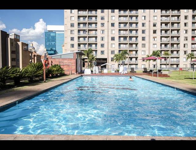 1 BEDROOM APARTMENT FOR SALE IN SANDTON CENTRAL